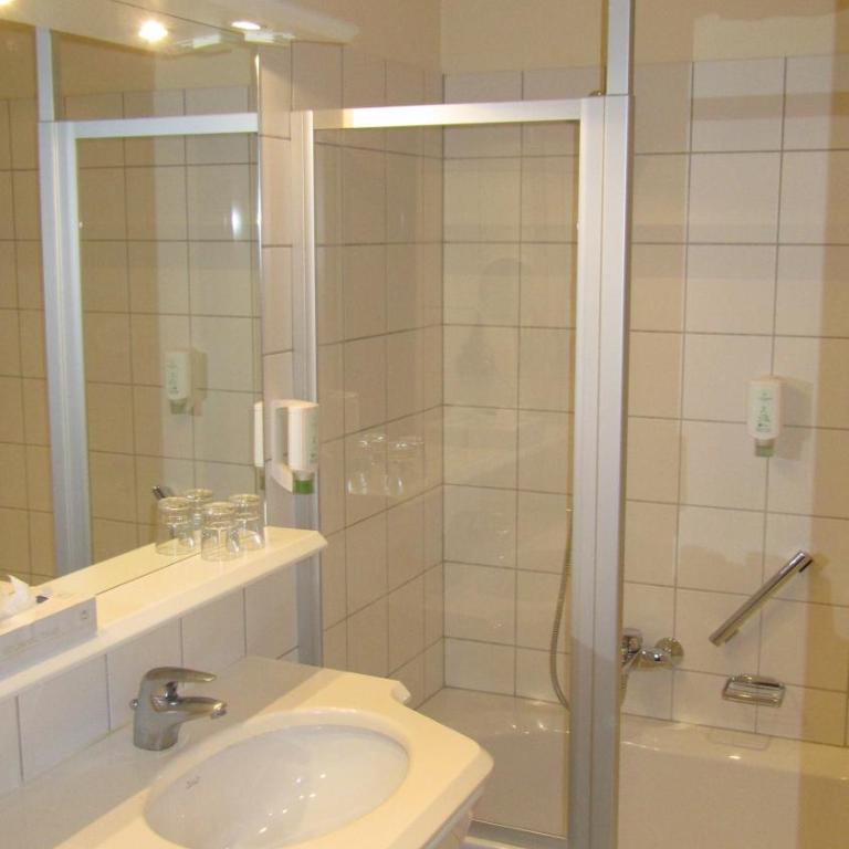 Hotel Schöne Aussicht - Deluxe Doppelzimmer mit Balkon - 5