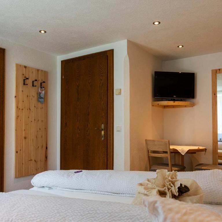 Landhaus Gasser - Doppelzimmer - 2