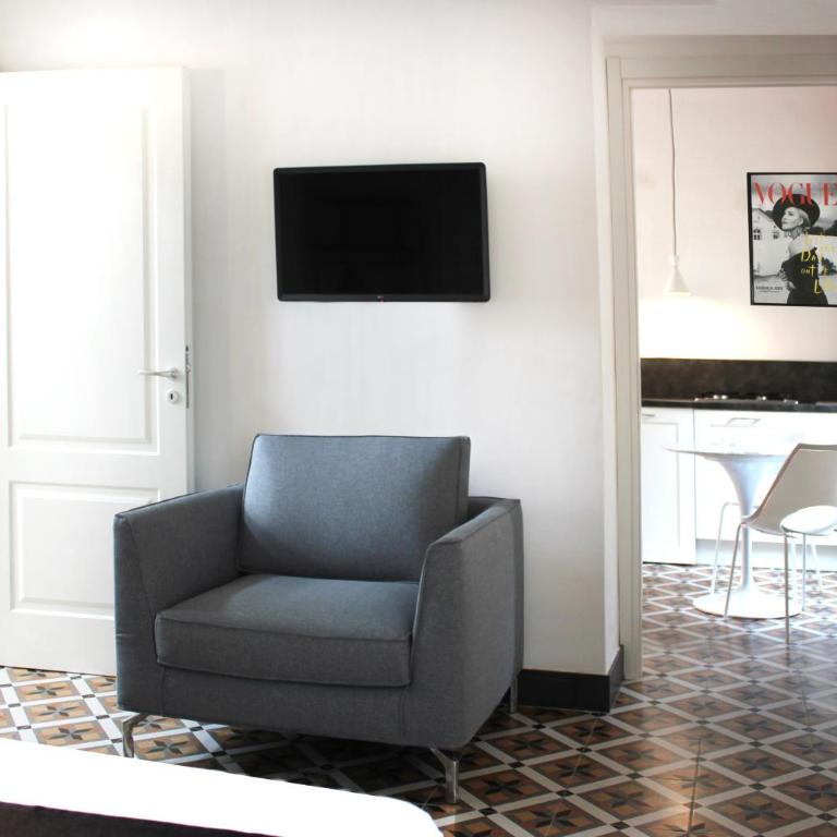 Isabella di Castiglia Apartments - Appartamento Standard - 4