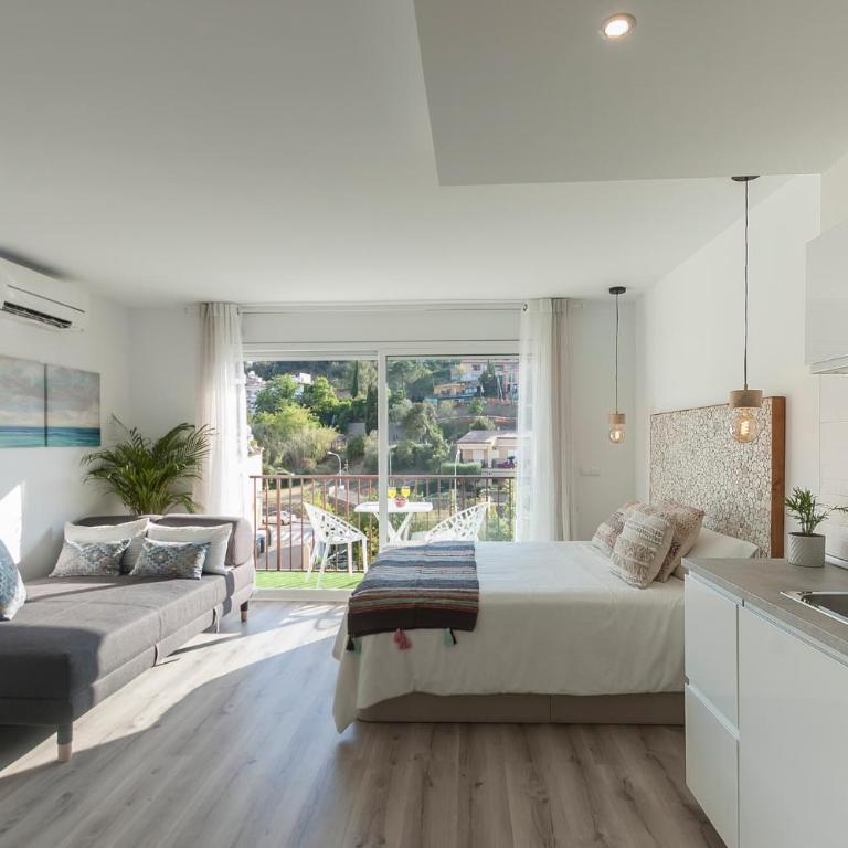Lets Holidays AMAZING STUDIO in the CENTER of TOSSA - Estudio - 12