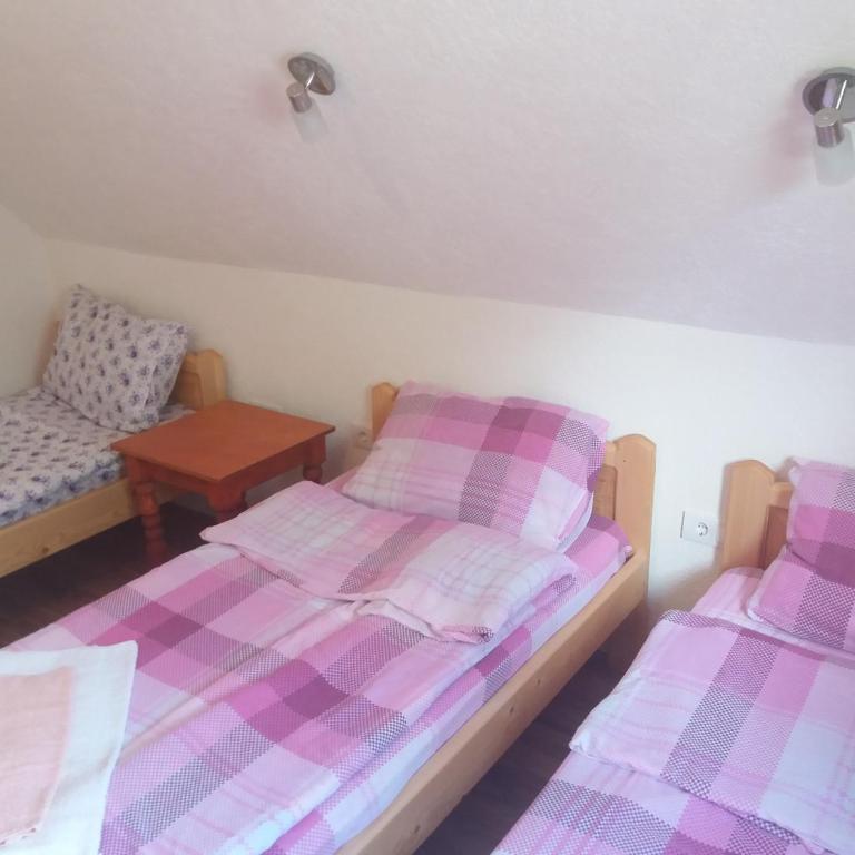 Guest House Vukicevic - Classic Triple Room - 9