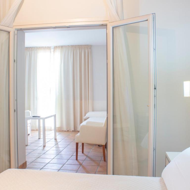 Hotel Atlántico - Habitación Familiar (2 adultos y 2 niños) - 7