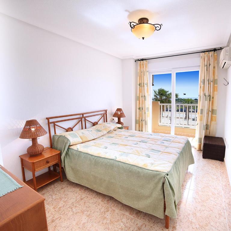 Puerto y Playa Apartments La Manga - Apartamento de 3 dormitorios - 2