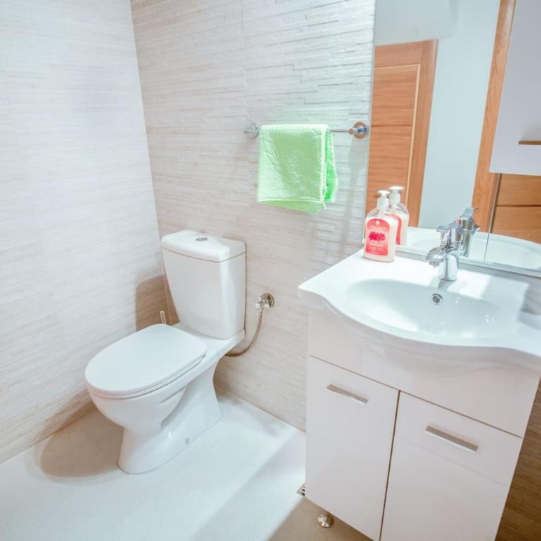 Luxury House Petrovic - Vranjina Skadar Lake - Three-Bedroom Villa - 17