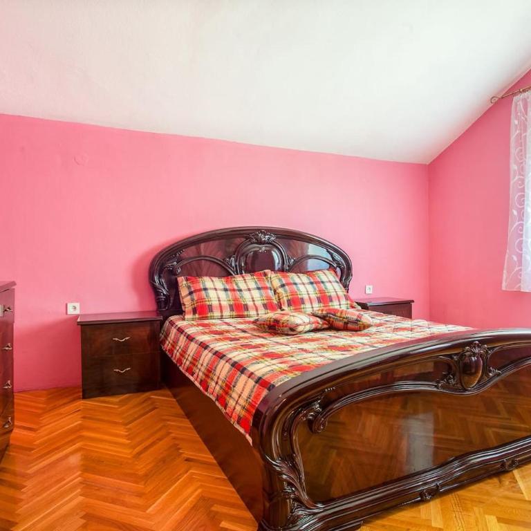 Luxury House Petrovic - Vranjina Skadar Lake - Three-Bedroom Villa - 14