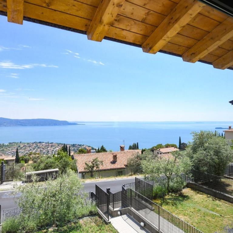 Casa Vigole - Two-Bedroom House with Balcony and Lake View - 10