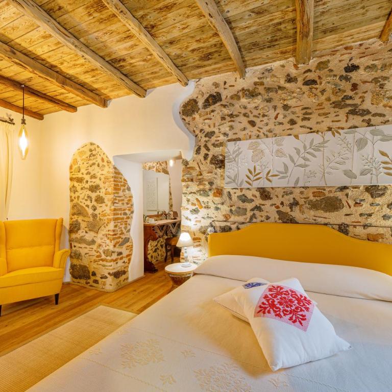 Albergo Diffuso Mannois - Junior Suite con Vista Cortile - 2