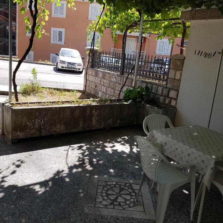 Sobe i apartmani Marović - Apartment - 2