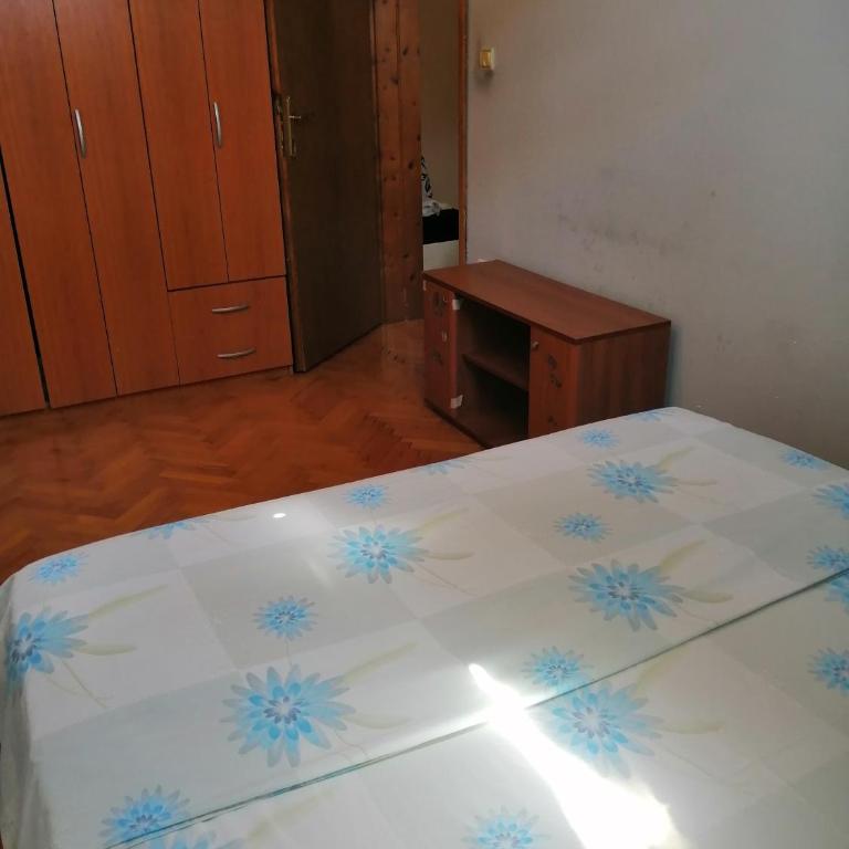 Centar Budva - Two-Bedroom Apartment - 6