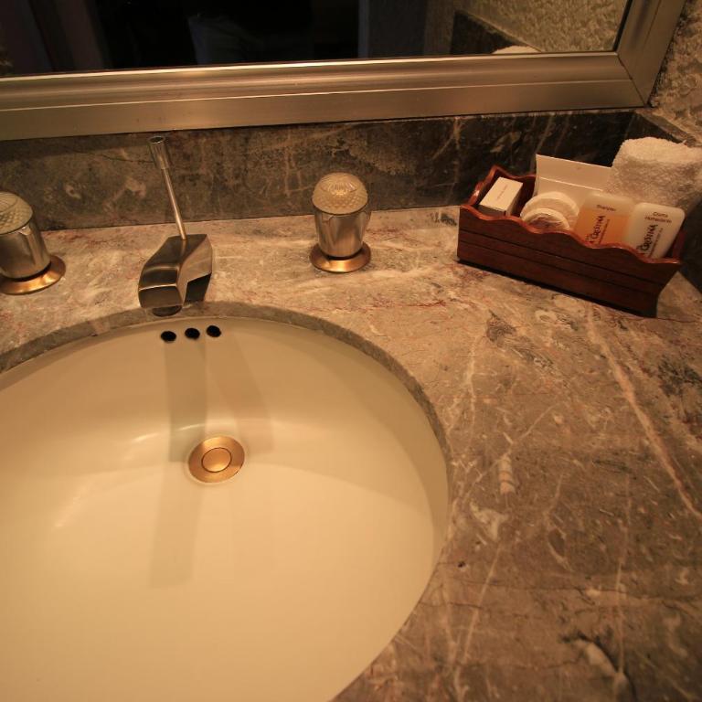 Hotel Maria Cristina - Habitación Doble Estándar - 2 camas - 2