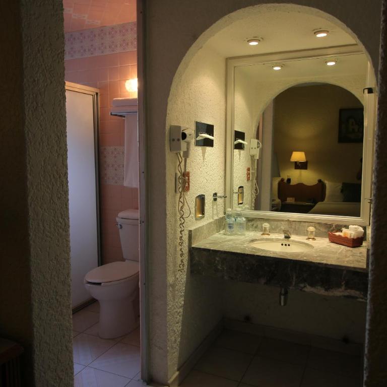 Hotel Maria Cristina - Habitación Estándar - 1 cama grande - 1