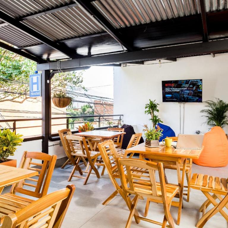 Medellin Backpacker Hostel - Cabin on Boat - 1