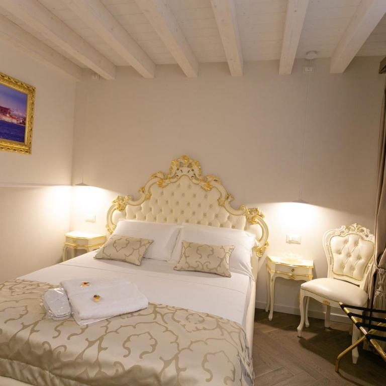 Ca' Vittoria Boutique House ApartSuite Chioggia - Camera Deluxe - 14