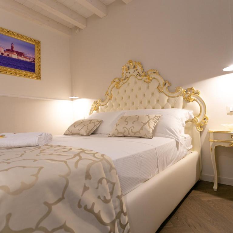 Ca' Vittoria Boutique House ApartSuite Chioggia - Camera Deluxe - 8