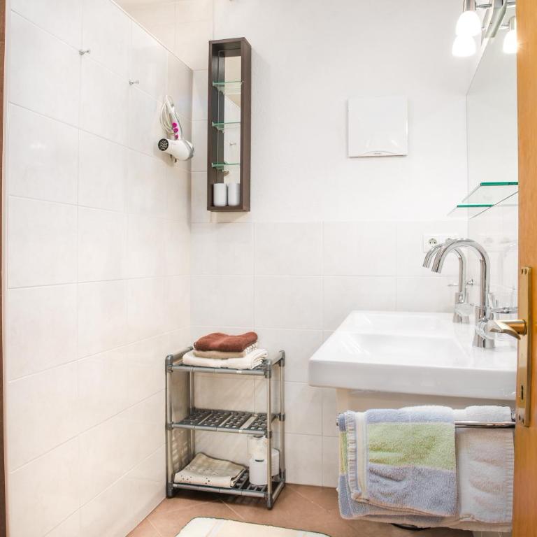 Ferienwohnung Schwarzenauer - Appartamento con 2 Camere da Letto e Balcone - 6