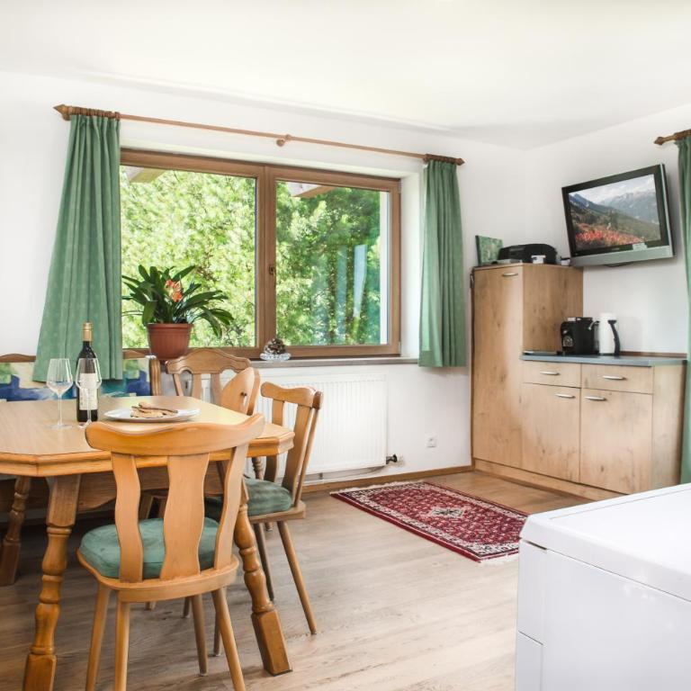 Ferienwohnung Schwarzenauer - Appartamento con 2 Camere da Letto e Balcone - 11