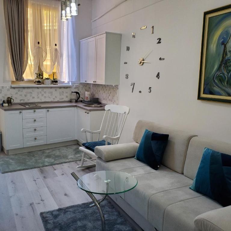 MM Apartment - One-Bedroom Apartment - 6