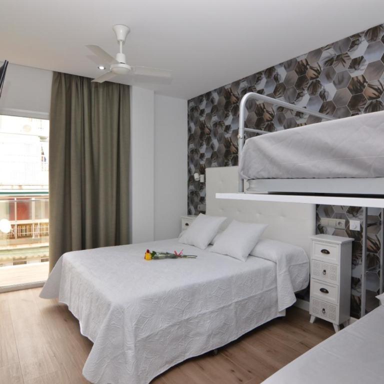 Hotel Castillo Benidorm - Habitación Triple con balcón - 12