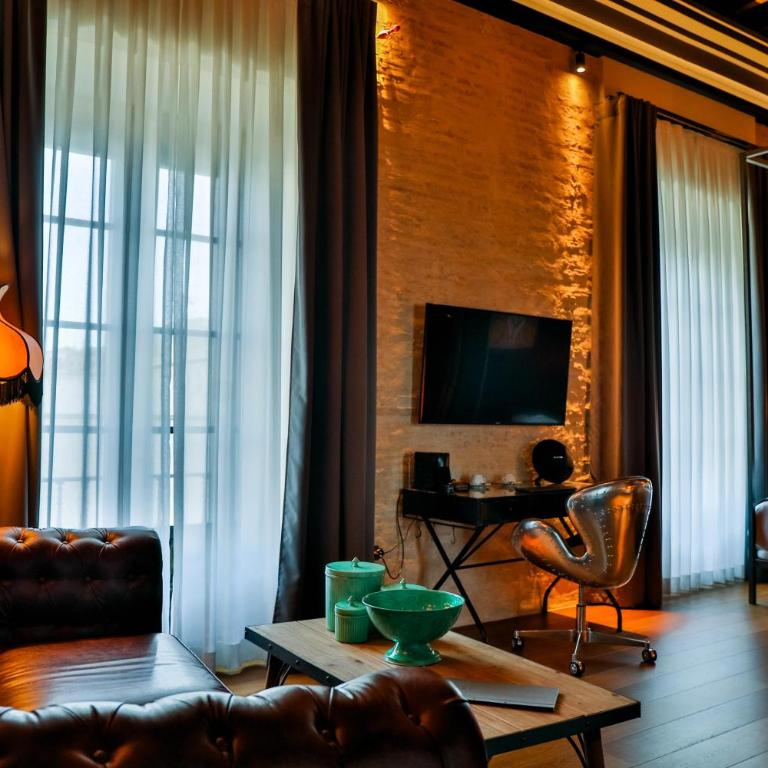 Hotel Lobby - Suite Junior - 13