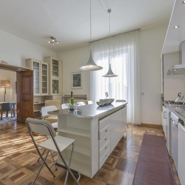 La Magnifica - Penthouse Apartment - 4