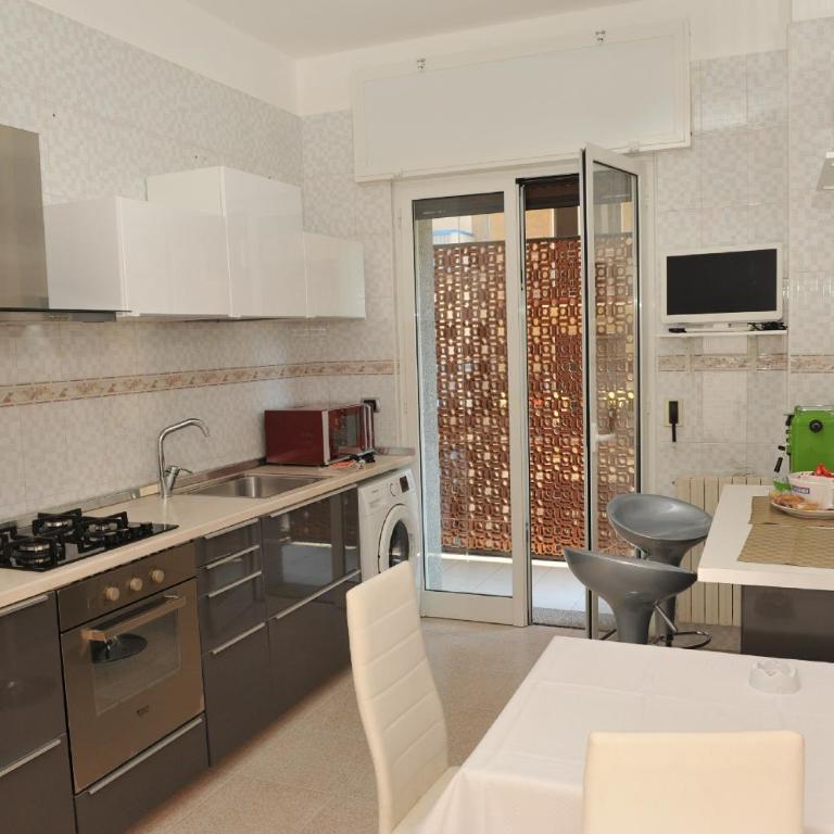Casa Sarahouse - One-Bedroom Apartment - 1