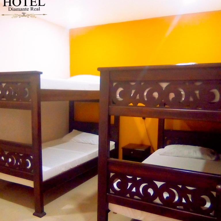 Hotel Diamante Real Cienaga - Habitación cuádruple - 1