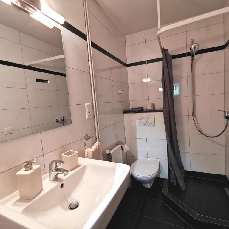 Apartments Steinbock - Mountain Views & Central Location - Apartamento - Planta baja - 5