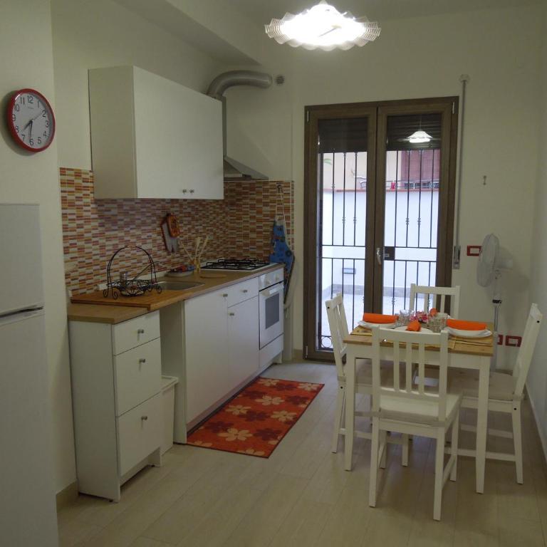 Mondello Rose House - Appartamento con 2 Camere da Letto - 9