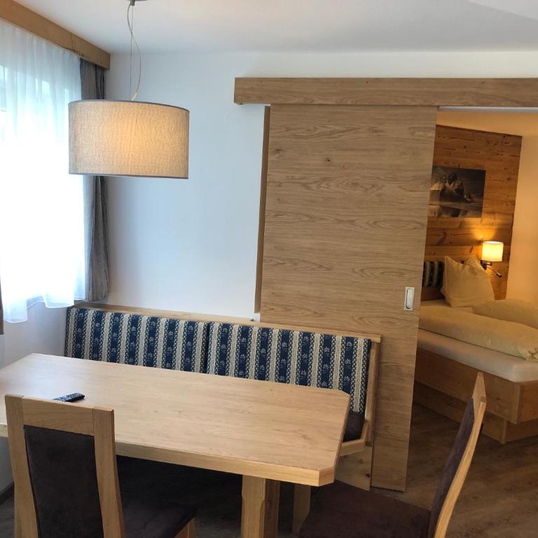 Pension Bergkristall - Apartment mit 1 Schlafzimmer und Infrarotkabine - 8