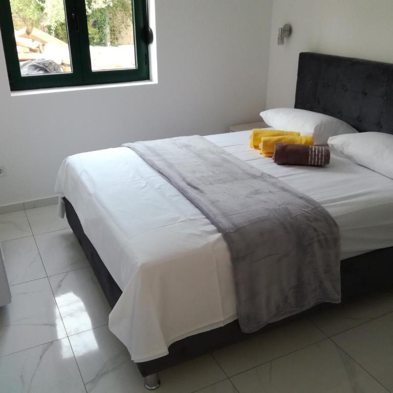 Olea - Apartman sa Pogledom na Vrt - 9