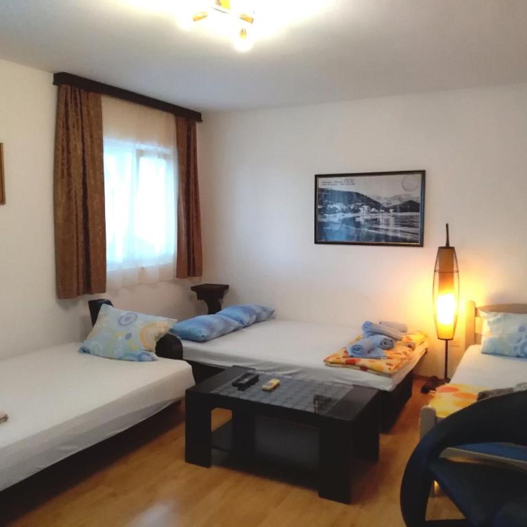 Apartmani Jovanovic - Komfor Studio s Terasom i Sopstvenim Spoljnim Kupatilom - 7