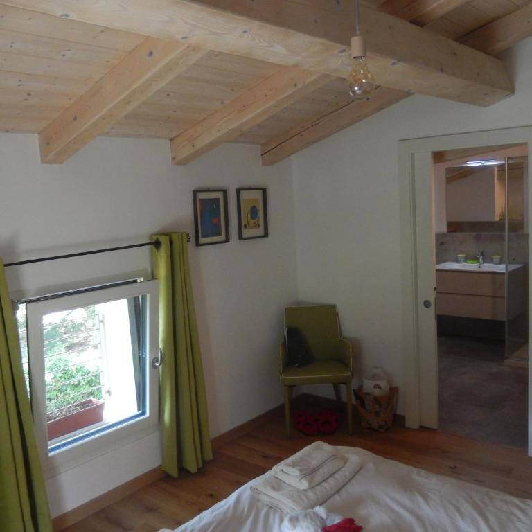 B&B Ca'rina - Ampia Camera Matrimoniale/Doppia con Letti Singoli - 2