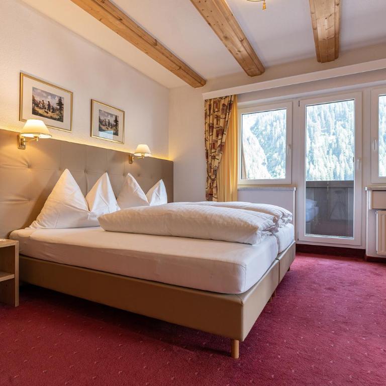 Hotel Sonnenheim - Deluxe Doppelzimmer mit Balkon - 4