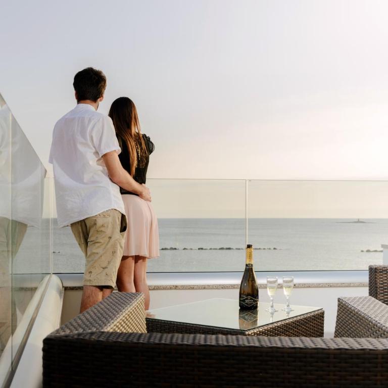 Residence Picalè - Monolocale Superior con Terrazza e Vista Mare - 9