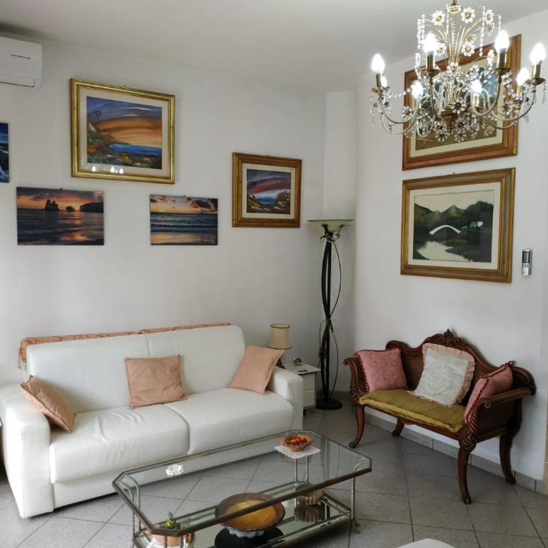 B&B Tra i mari del Salento - Chambre Quadruple avec Salle de Bains Privative Séparée - 2