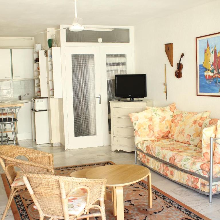 STUDIO STANDING BORD DE MER ET VUE - Appartement - Vue sur Mer - 4