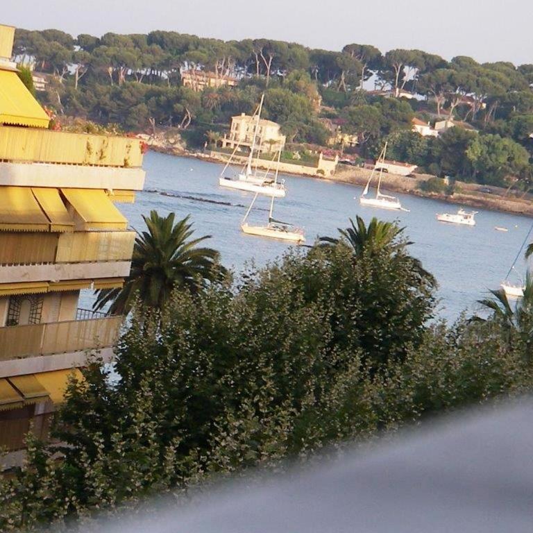 STUDIO STANDING BORD DE MER ET VUE - Appartement - Vue sur Mer - 6