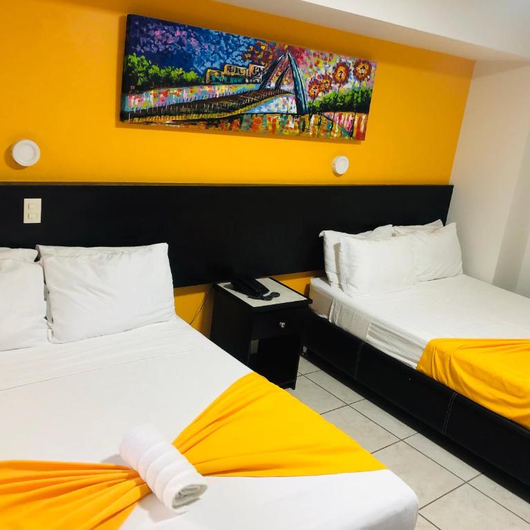 Hotel Belisario INN - Triple Room - 4