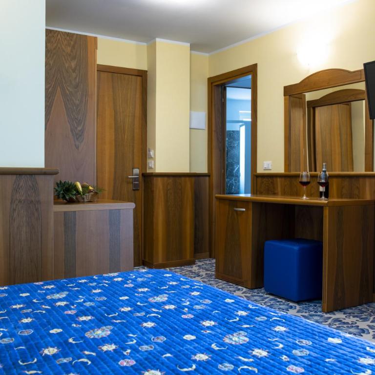 Hotel Panoramic - Camera Matrimoniale/Doppia con Letti Singoli con Balcone - 2