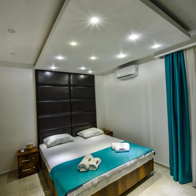 S APARTMENTS - Apartment - 9