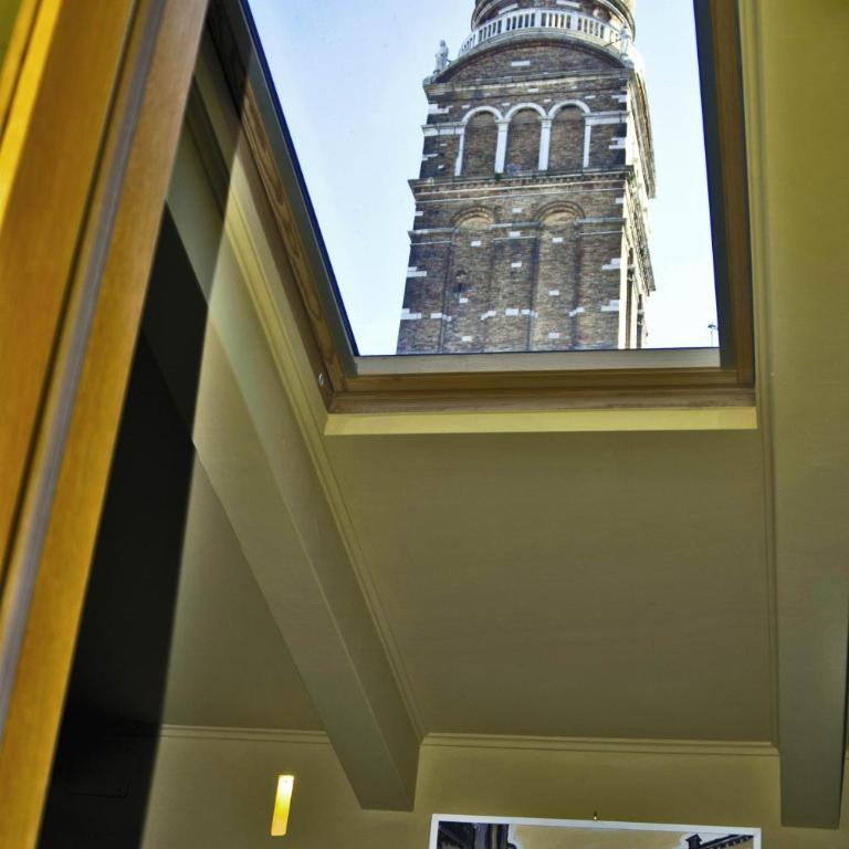 Al Campanile Madonna dell'Orto - Appartamento su 2 Livelli con 2 Camere da Letto - 1