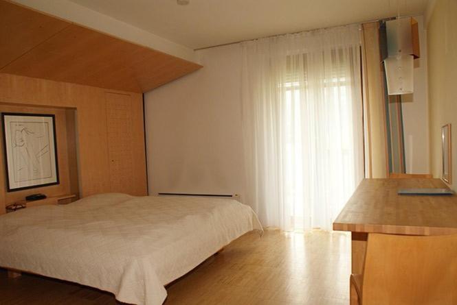 Frühstückspension "Schlosswirt" - Doppelzimmer mit Balkon - 10