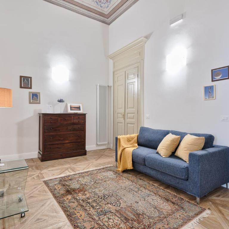 Apartments to Art - Deluxe Apartment - 2