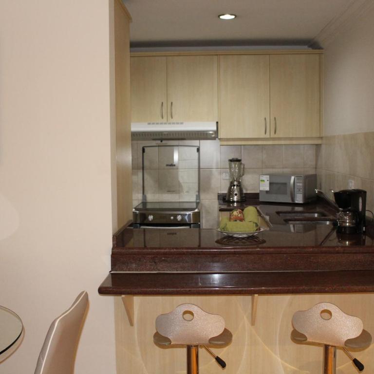 Torres Bosmediano - One-Bedroom Apartment - 8