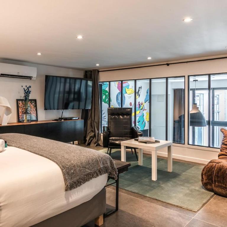 Outstanding Artist Loft - 6 guests - Marais and Canal - Appartement 2 Chambres - 25