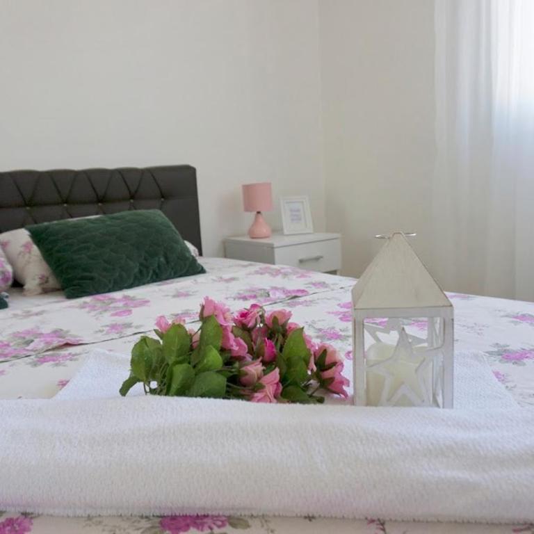 Nina - Apartment with Balcony - 5