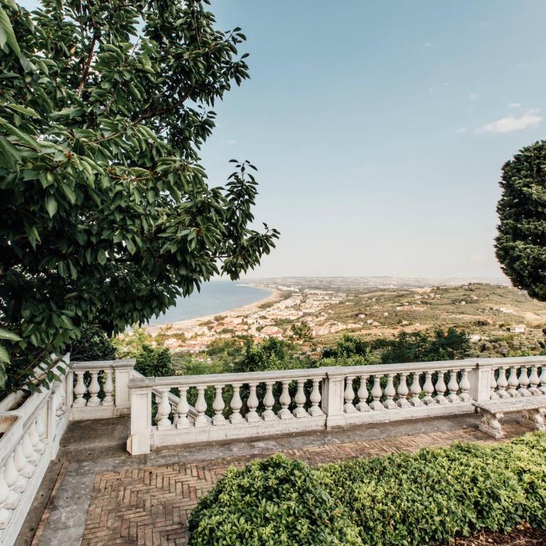 SECRET GARDEN - Suites & Apartments - Suite Luxury con Vista Mare - 21
