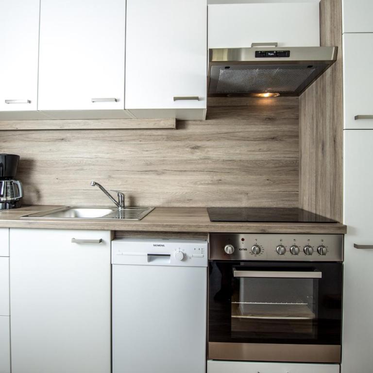 Alpsapart Regina - Two-Bedroom Apartment - 7