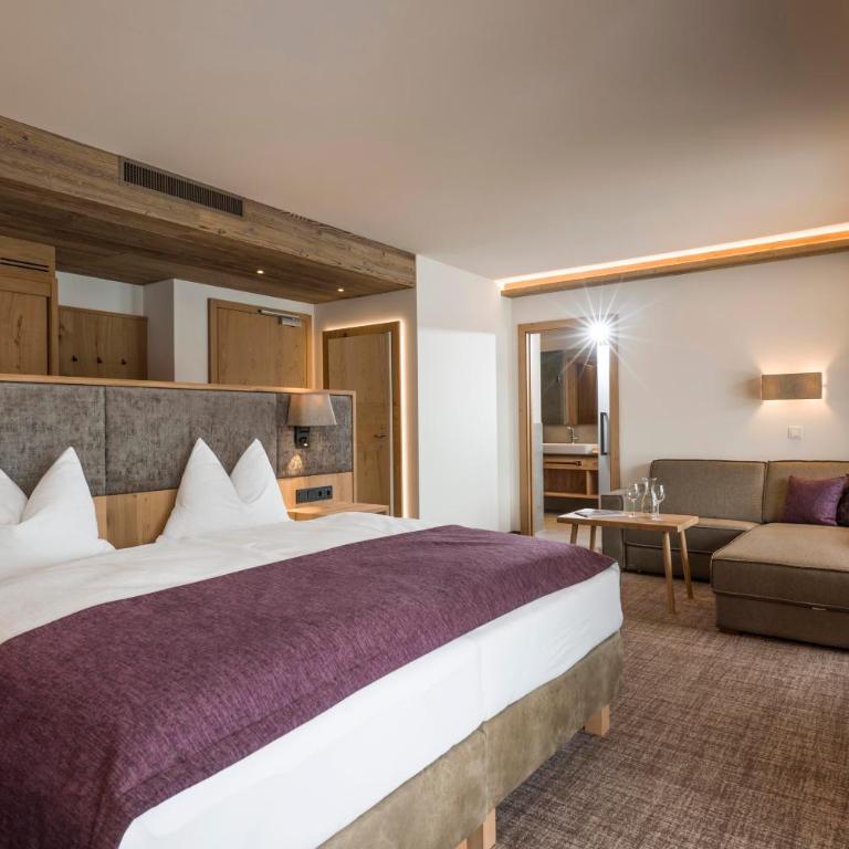 Hotel Zentral ****superior - Junior Suite „Kirchberg“ - 11