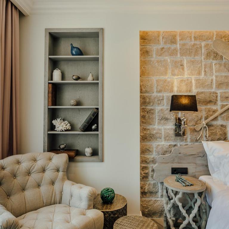 Boutique Hotel Casa del Mare - Vizura - Deluxe Double Room with Balcony and Sea View - 4
